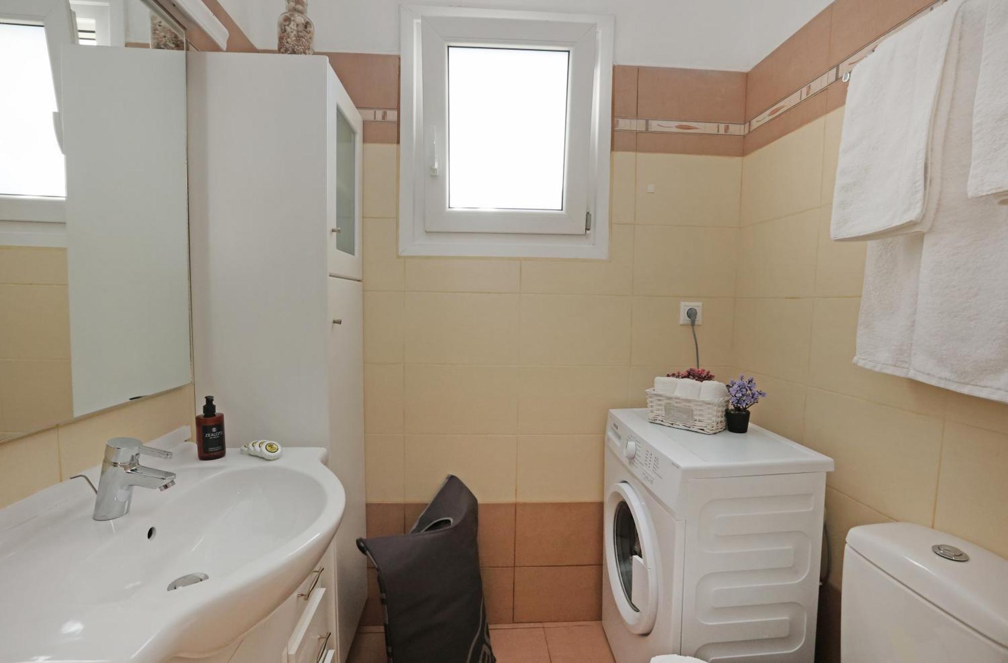 San Nikolas View Guest House แอร์มูโปลี ภายนอก รูปภาพ